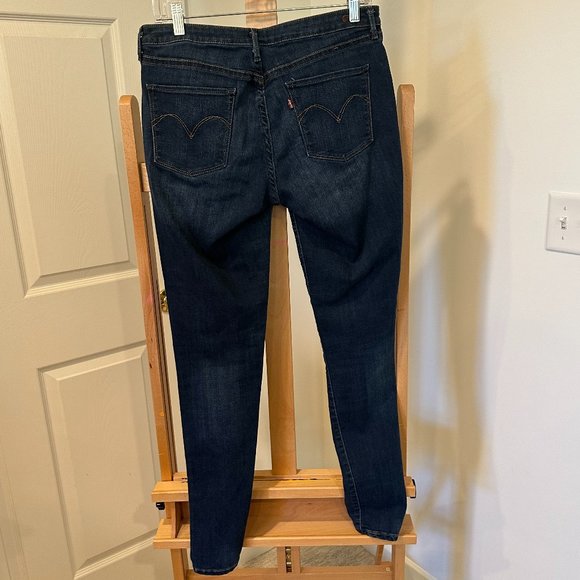 Levi's Jeans Size 30 Leggings medium wash Excellent Condition - Picture 5 of 5